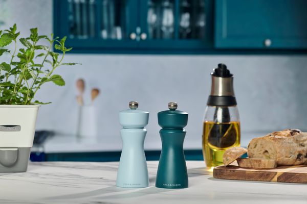 Cole & Mason Kenton 150mm Blue Salt Salt or Pepper Mill
