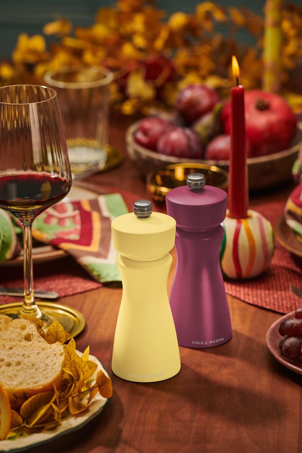 Cole & Mason Kenton 150mm Turmeric Salt or Pepper Mill