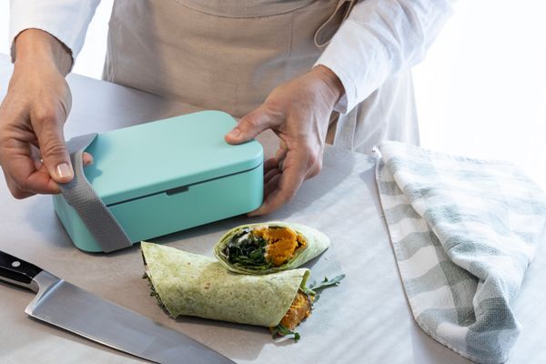 Cuisena RPET Rectangular Bento with Cutlery -Aqua