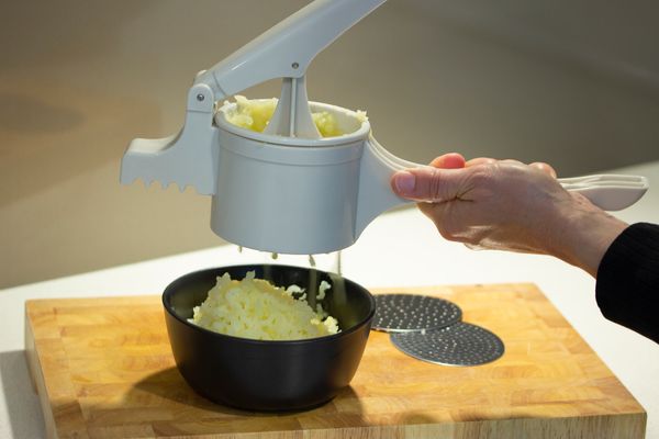 Cuisena Potato Ricer with 3 S/S Discs