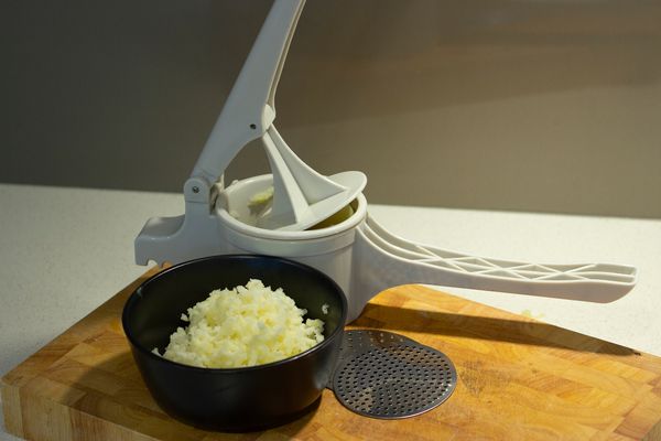 Cuisena Potato Ricer with 3 S/S Discs