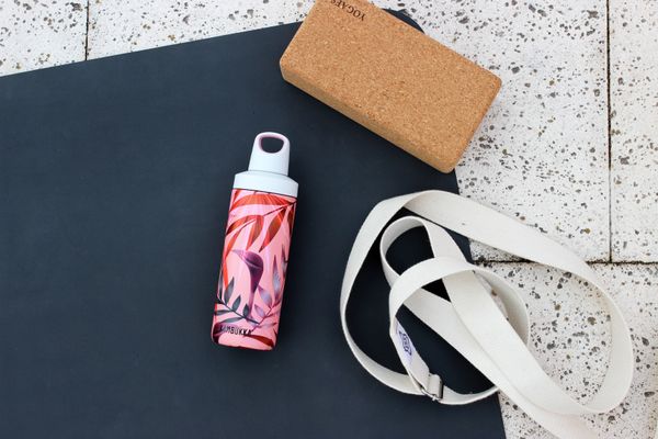 Kambukka Reno Insulated Bottle 500ml Trumpet Flower