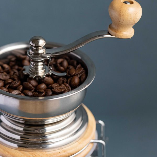 La Cafetière Stainless Steel Manual Coffee Grinder