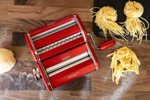Marcato Atlas Plus Pasta Machine Red