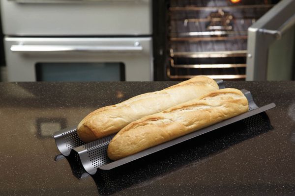 MasterCraft Crusty Bake Baguette Tray 39x16x2.5cm