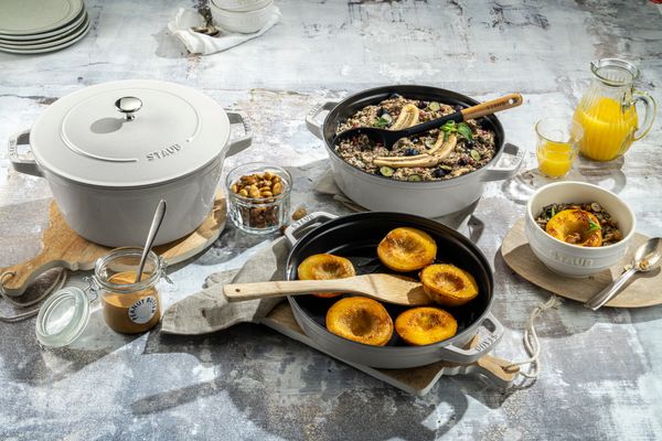 Staub Stackables 3pc Cocotte + Braiser + Pan+ Lid 24 cm White Truffle