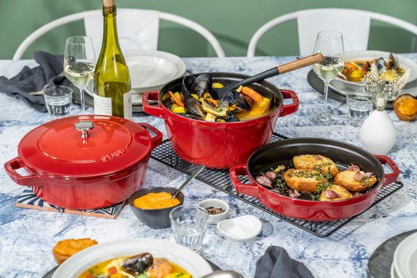 Staub Stackable 3pc Cocotte + Braiser + Pan+ Lid 24 cm Cherry Red