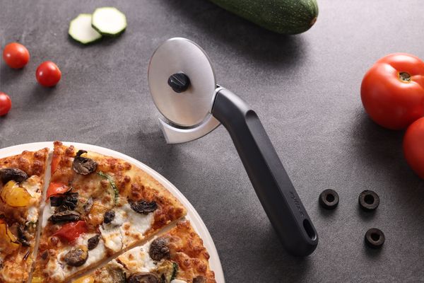 Zyliss Pizza & Pastry Cutter