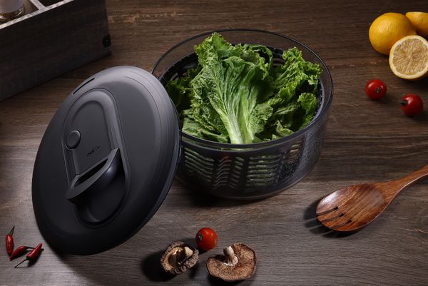 Zyliss Easy Spin Salad Spinner S